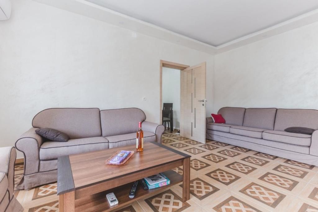 Апартаменты Apartman Nina R. Crnojevica Цетине-51