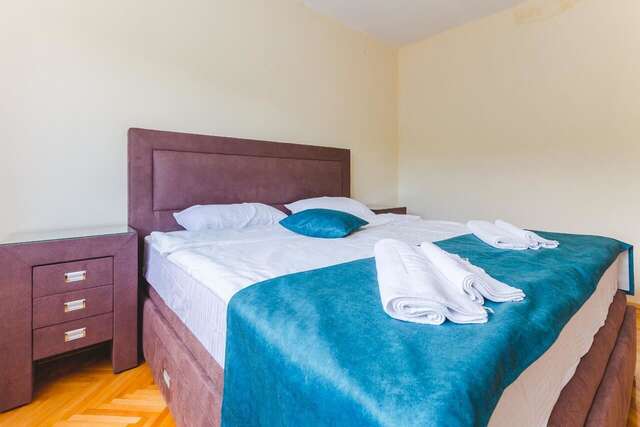 Апартаменты Apartman Nina R. Crnojevica Цетине-20