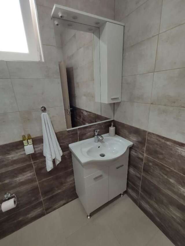 Апартаменты Apartman Nina R. Crnojevica Цетине-44
